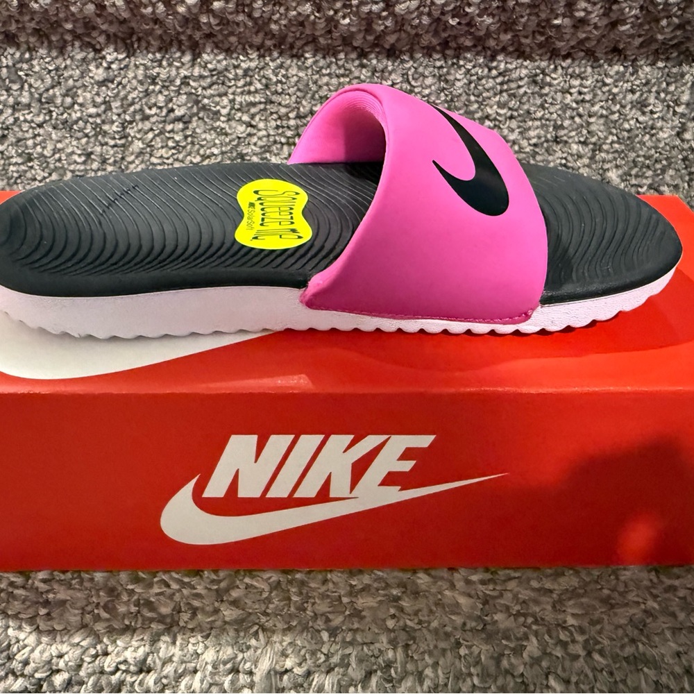 Nike Fuchsia and Black Kawa Slides
